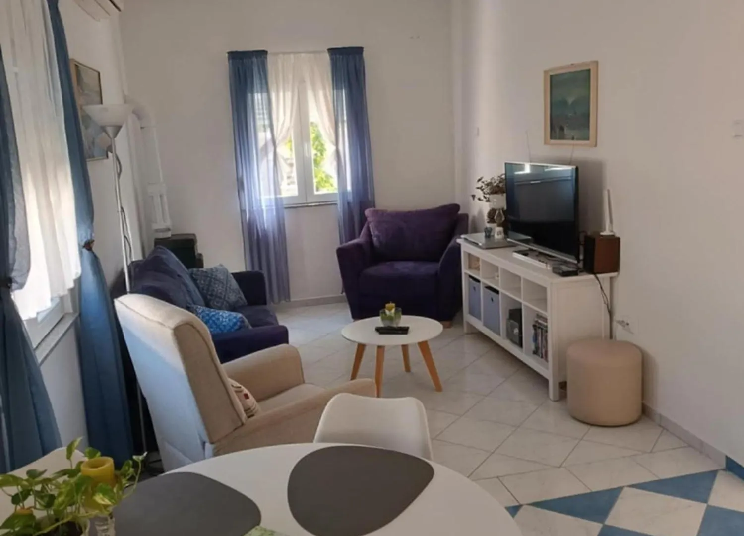 Sunny Family Apartment 고르니 카린